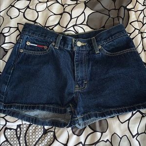 thrifted tommy jeans women’s shorts
